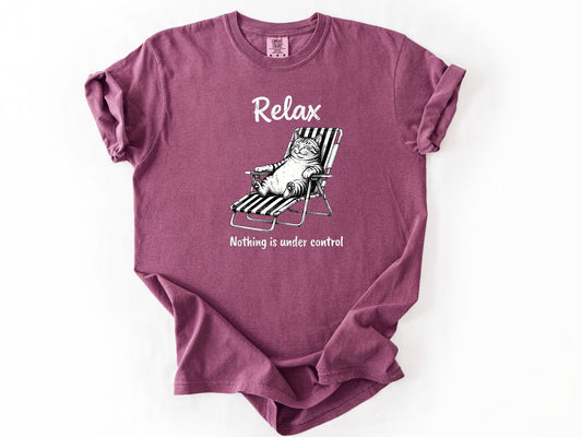 Relax cat Tee