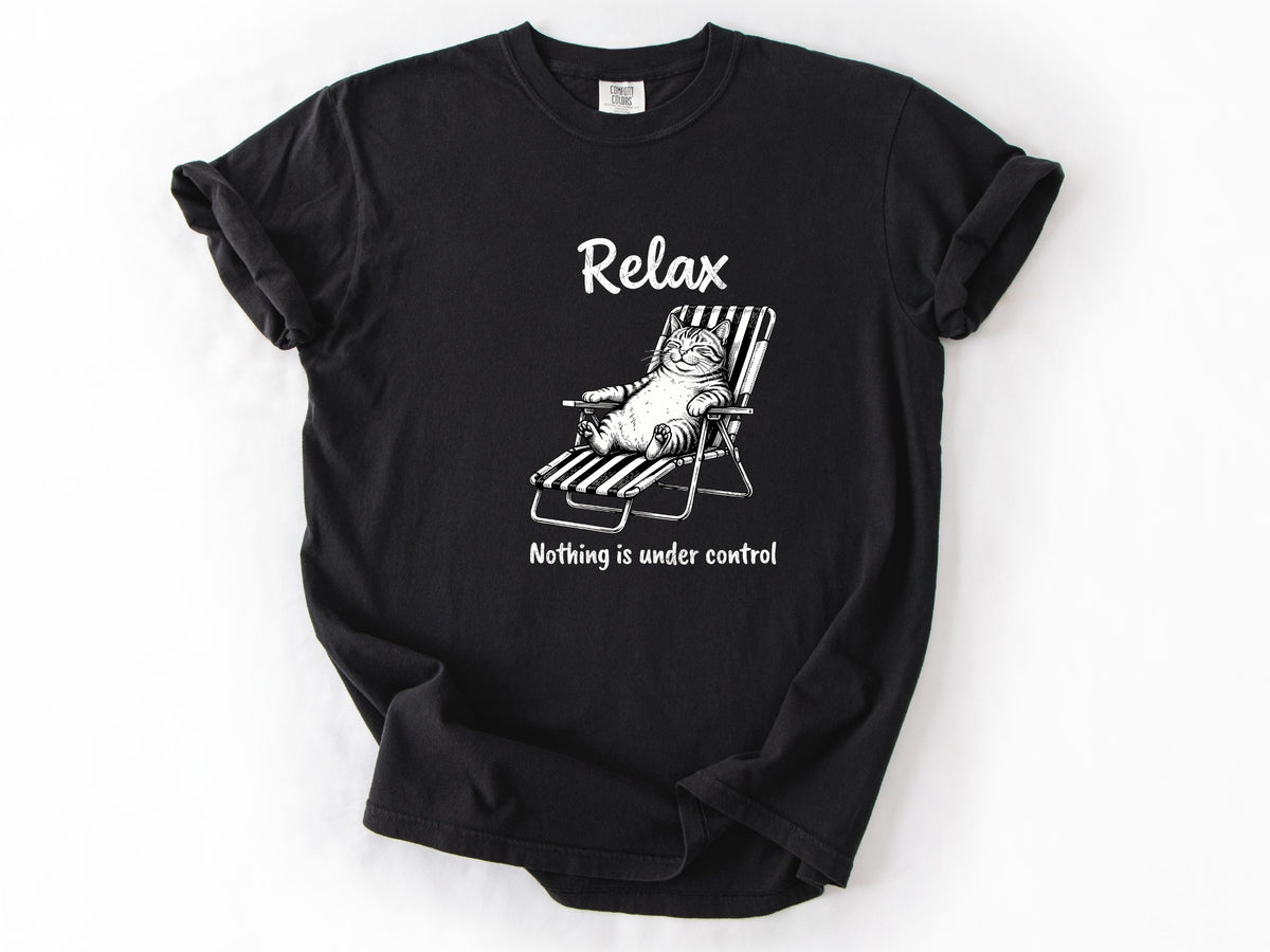 Relax cat Tee