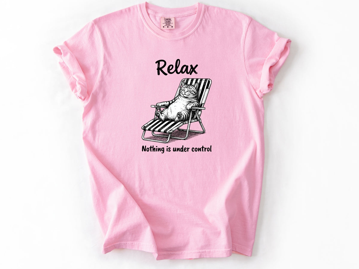 Relax cat Tee