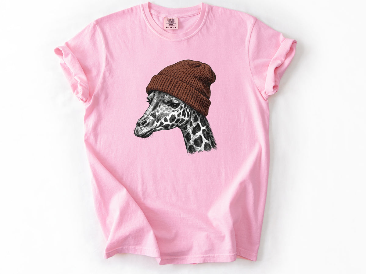 Giraffe in a hat Tee