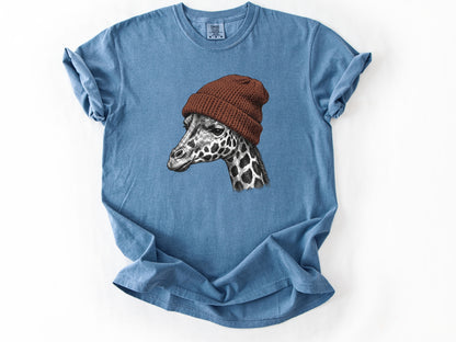 Giraffe in a hat Tee