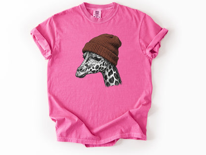 Giraffe in a hat Tee