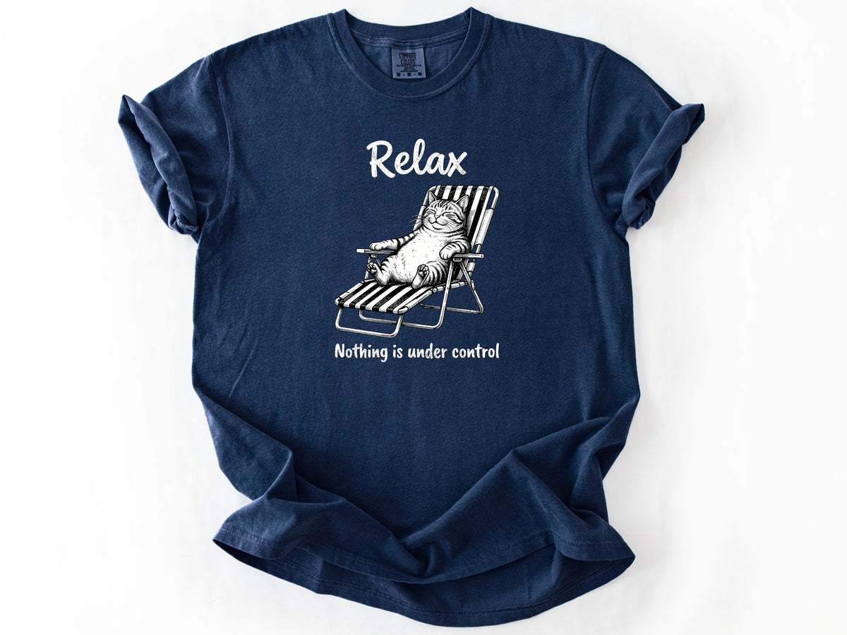 Relax cat Tee
