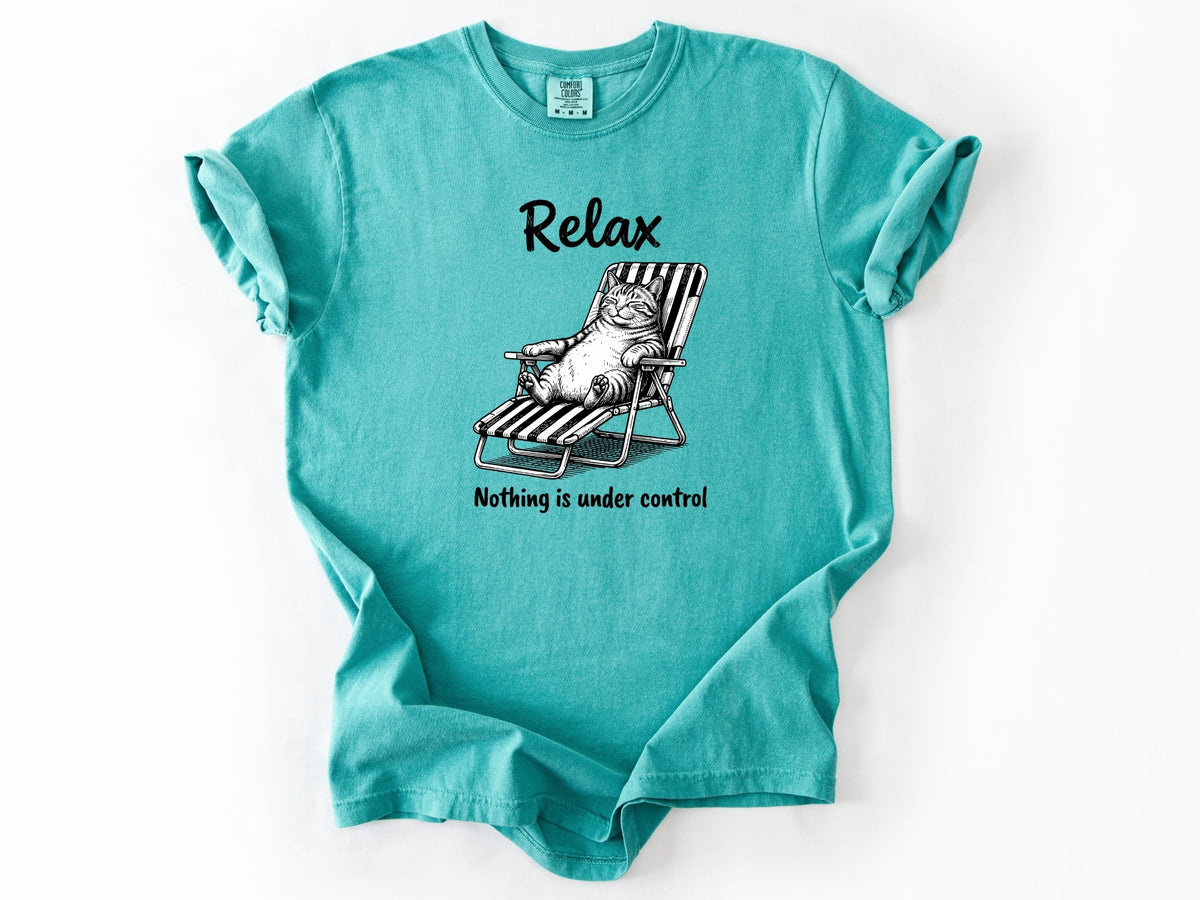 Relax cat Tee