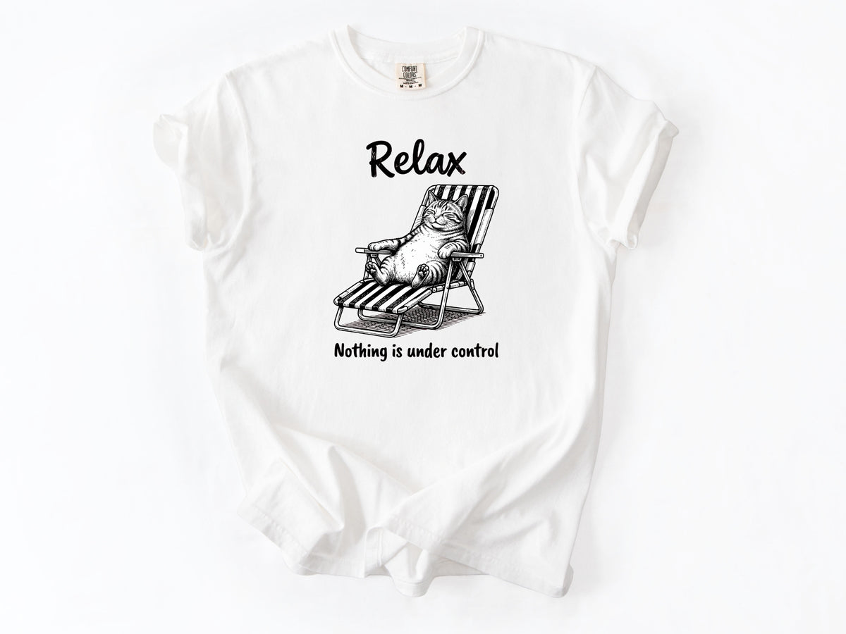 Relax cat Tee